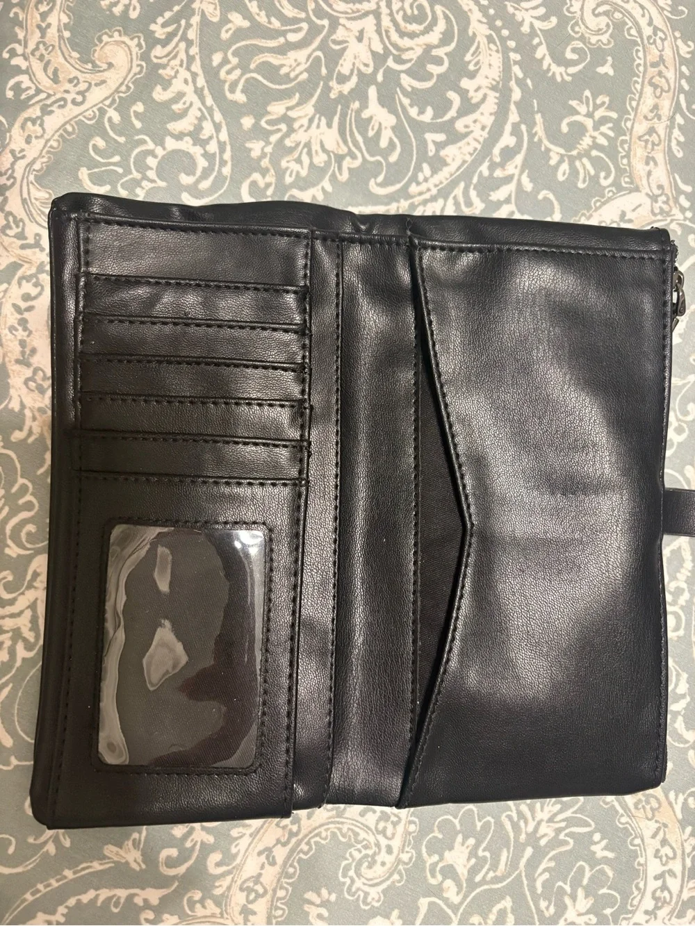 Steve Madden Black Leather Zip-Around Wristlet Clutch